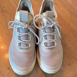 Ecco Soft Gray Fluid Form Women’s Golf Shoes size 40